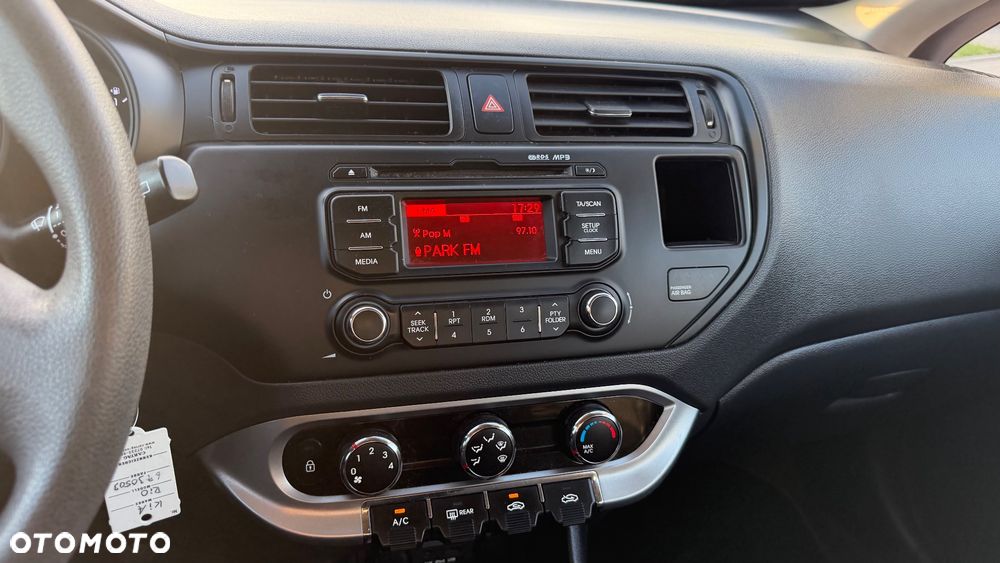 Kia Rio 1.4 Spirit - 18