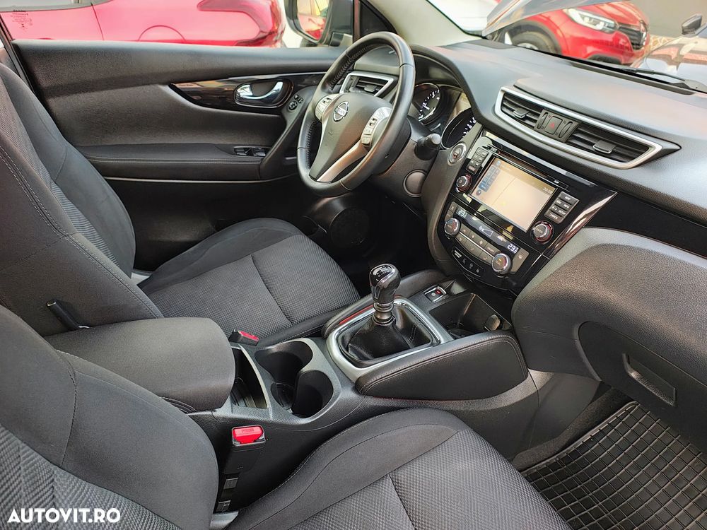 Nissan Qashqai 1.6 DCI ALL-MODE 4x4i TEKNA+ - 13