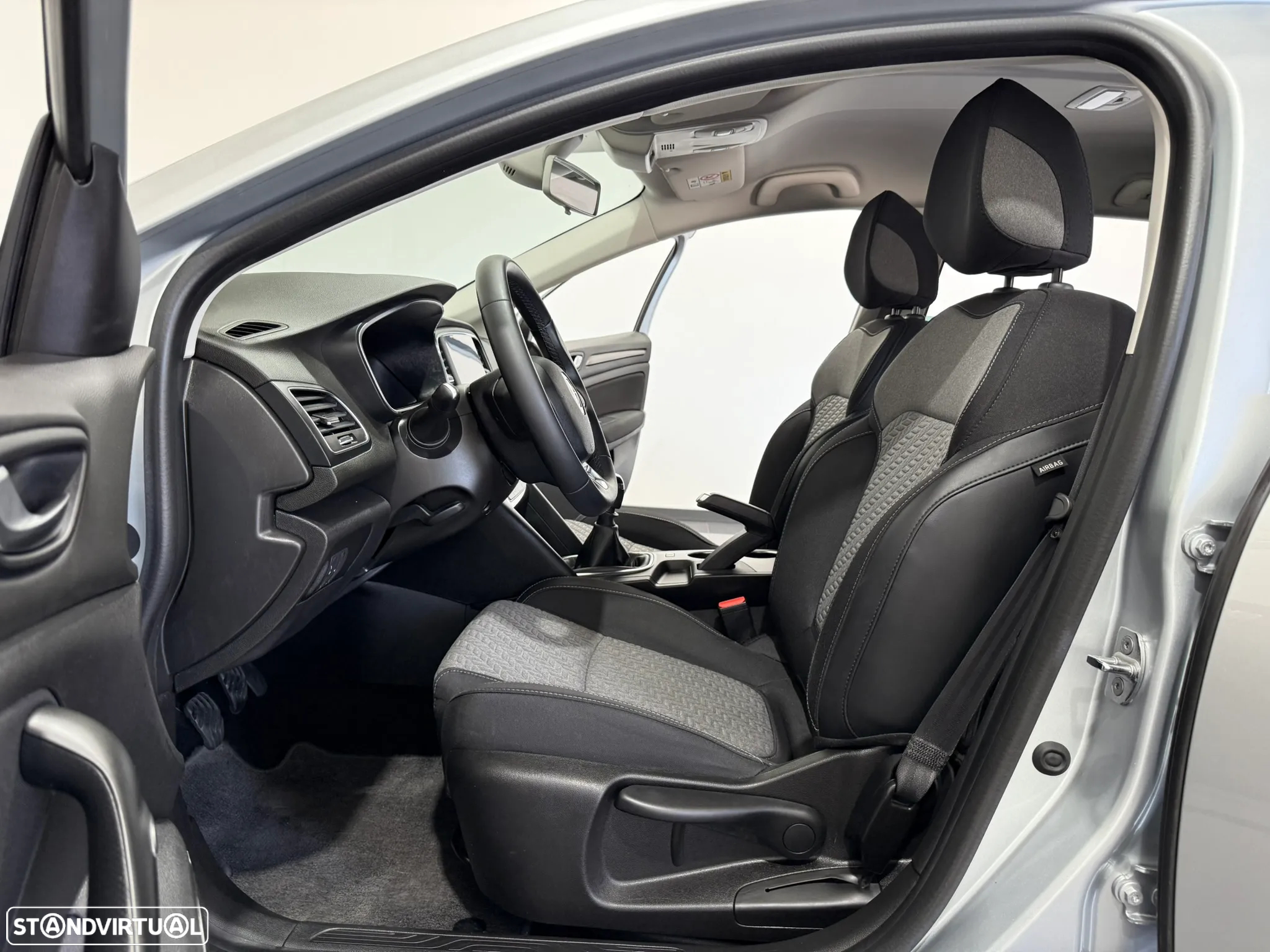Renault Mégane Sport Tourer 1.5 Blue dCi Limited - 29