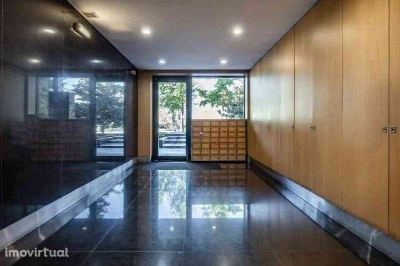 Apartamento T3 com box garagem em Cidade da Maia - Grande imagem: 2/12