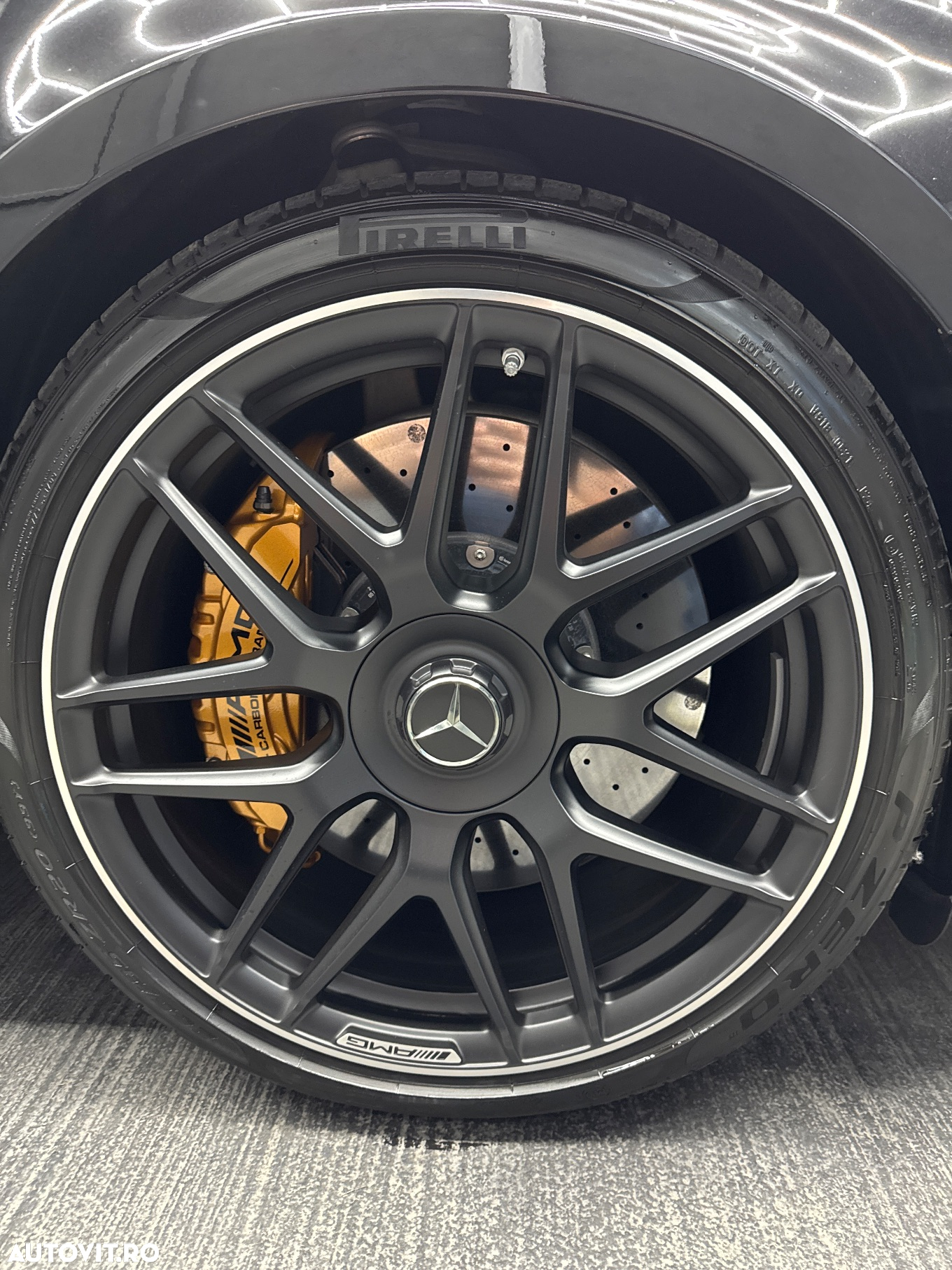Mercedes-Benz E AMG 63 S 4MATIC - 4