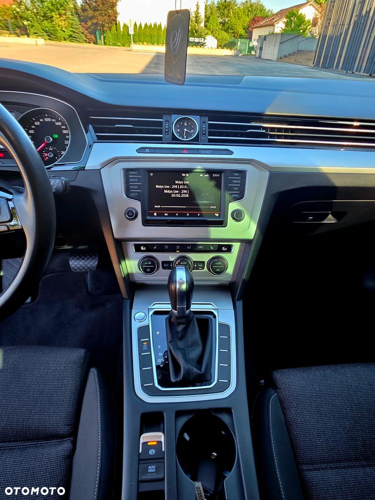 Volkswagen Passat 1.4 TSI ACT (BlueMotion Technology) DSG Comfortline - 23