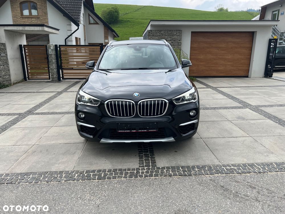 BMW X1 xDrive18d Sport Line - 2