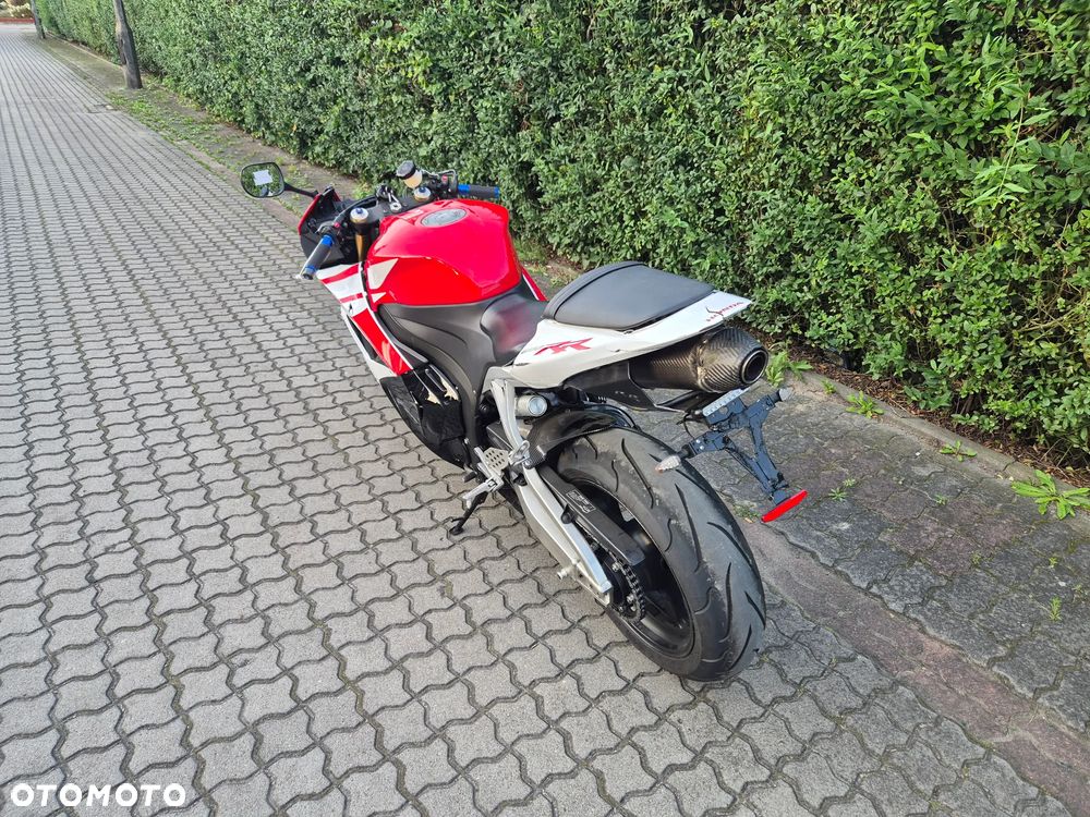 Honda CBR - 3