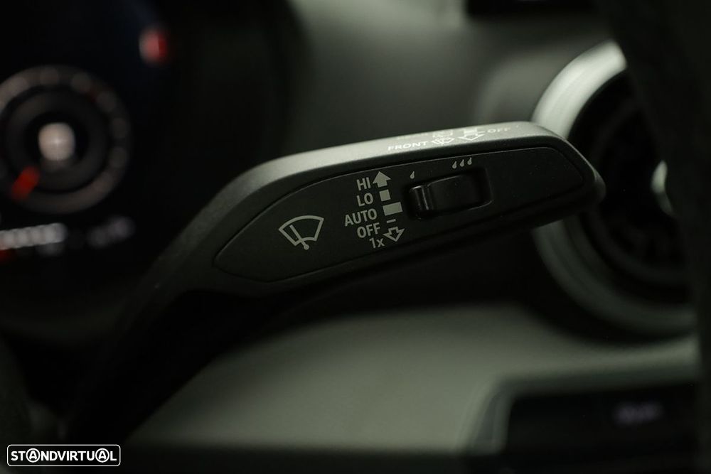 Audi Q2 30 TFSI Advanced - 17