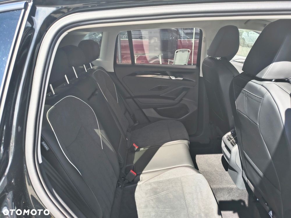 Volkswagen Tiguan - 30