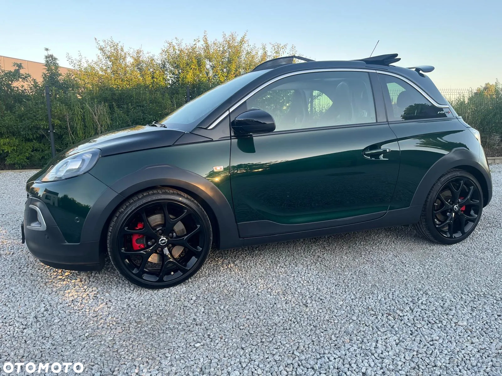 Opel Adam 1.4 Turbo Rocks S - 4