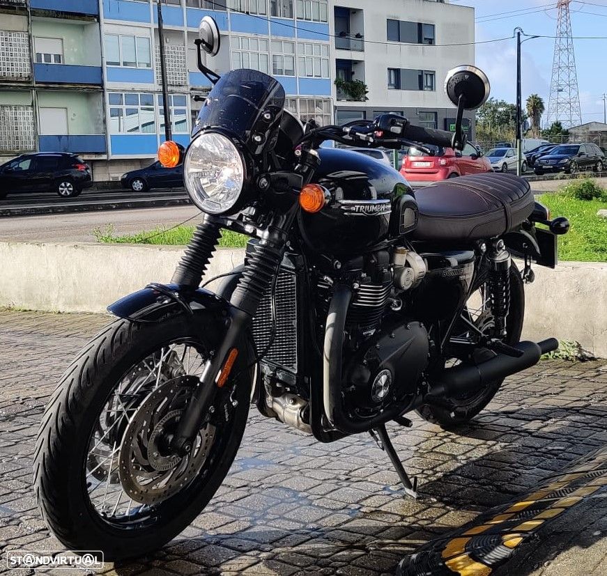Triumph Bonneville T120 Black - 7