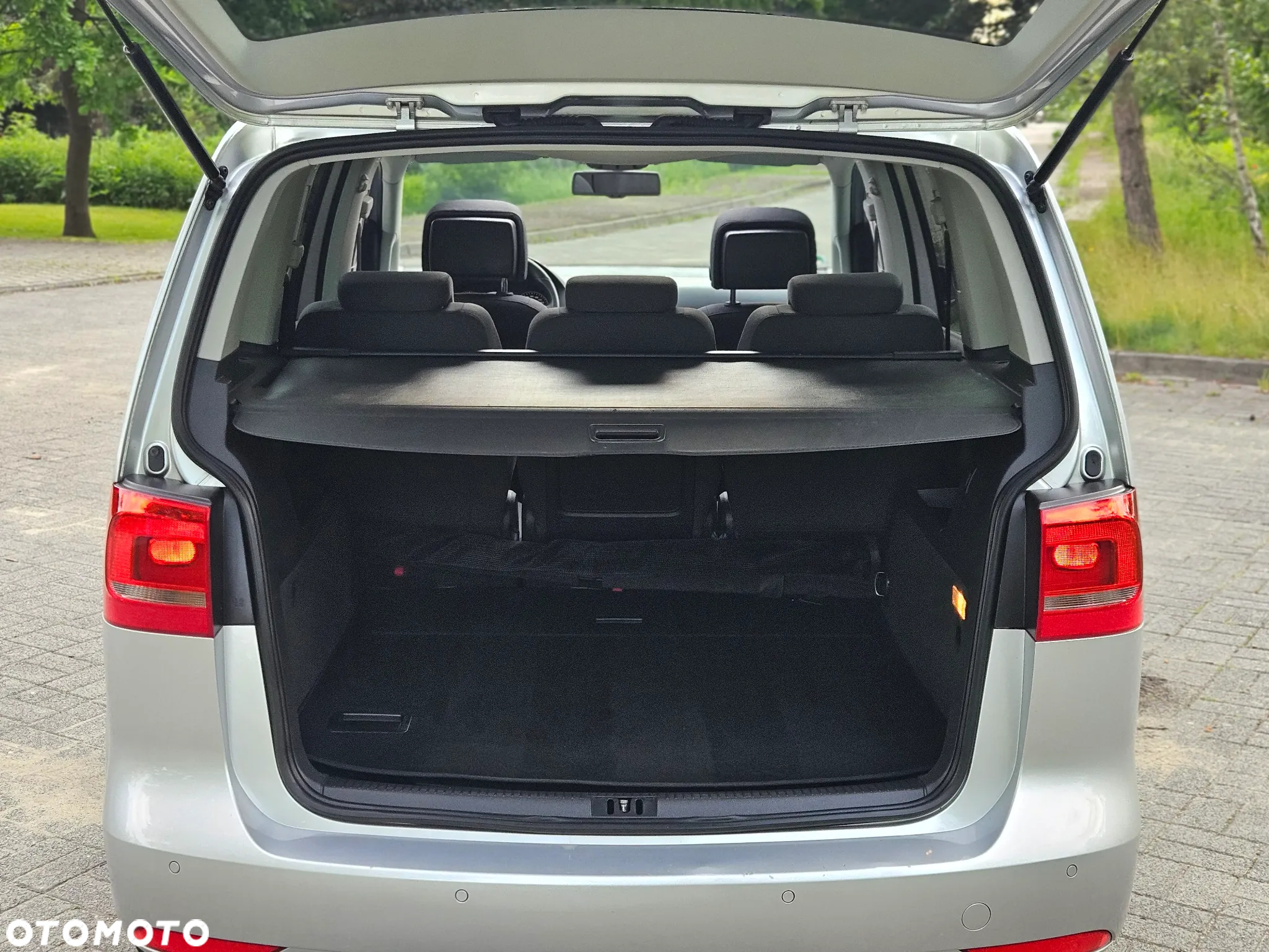 Volkswagen Touran 1.4 TSI Cross DSG - 26