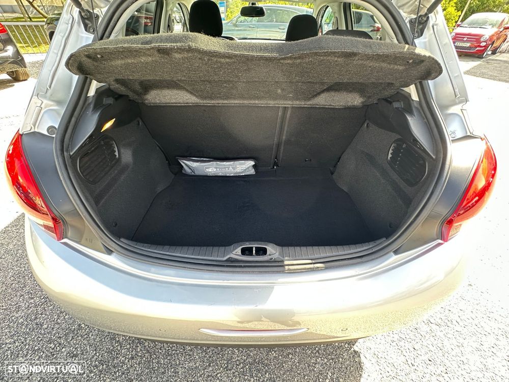 Peugeot 208 1.2 PureTech Style - 9