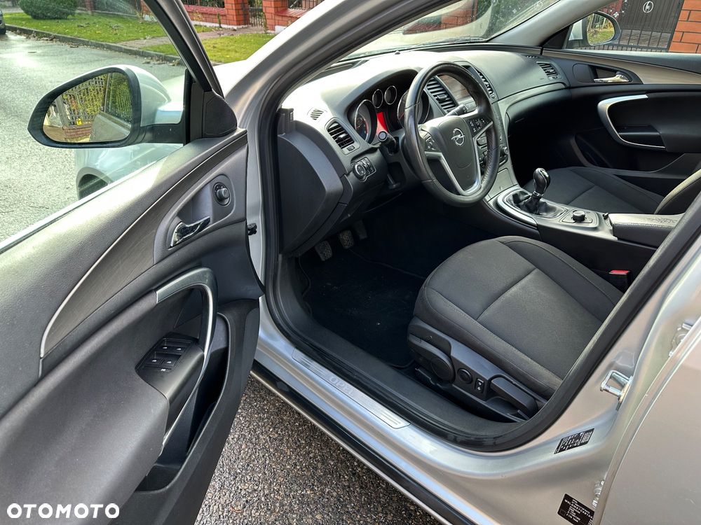 Opel Insignia 1.8 Cosmo - 19