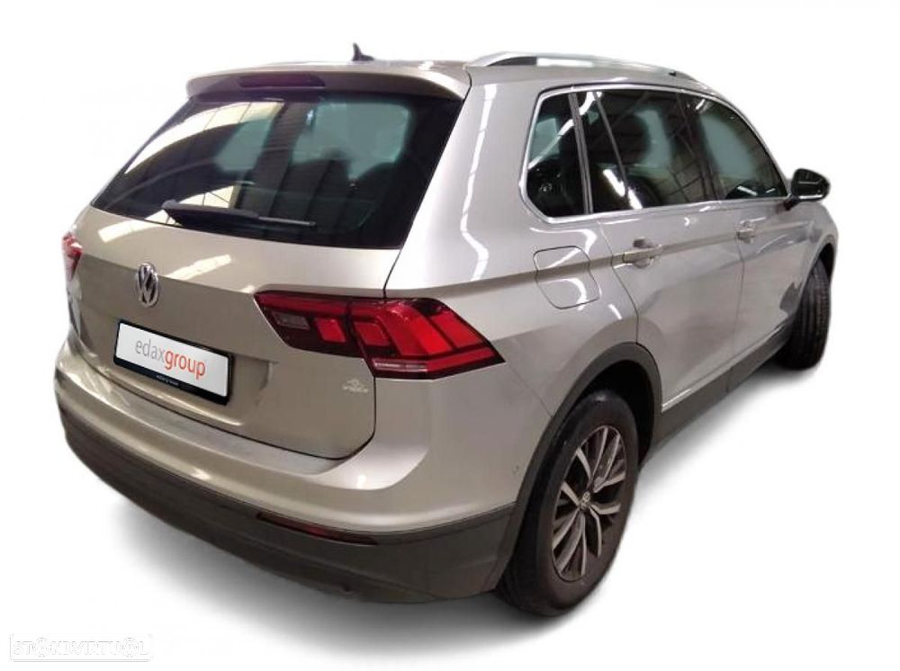 VW Tiguan - 5
