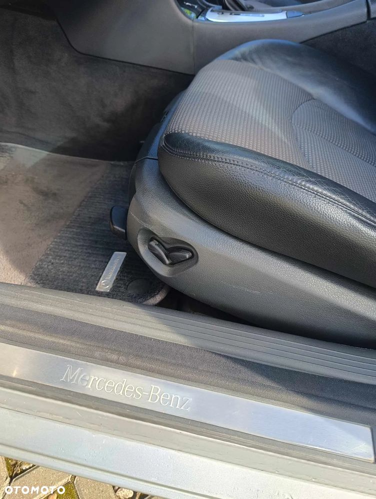 Mercedes-Benz Klasa E - 9