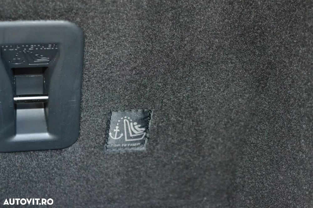 MG EHS 1.5T-GDI PHEV Luxury - 10