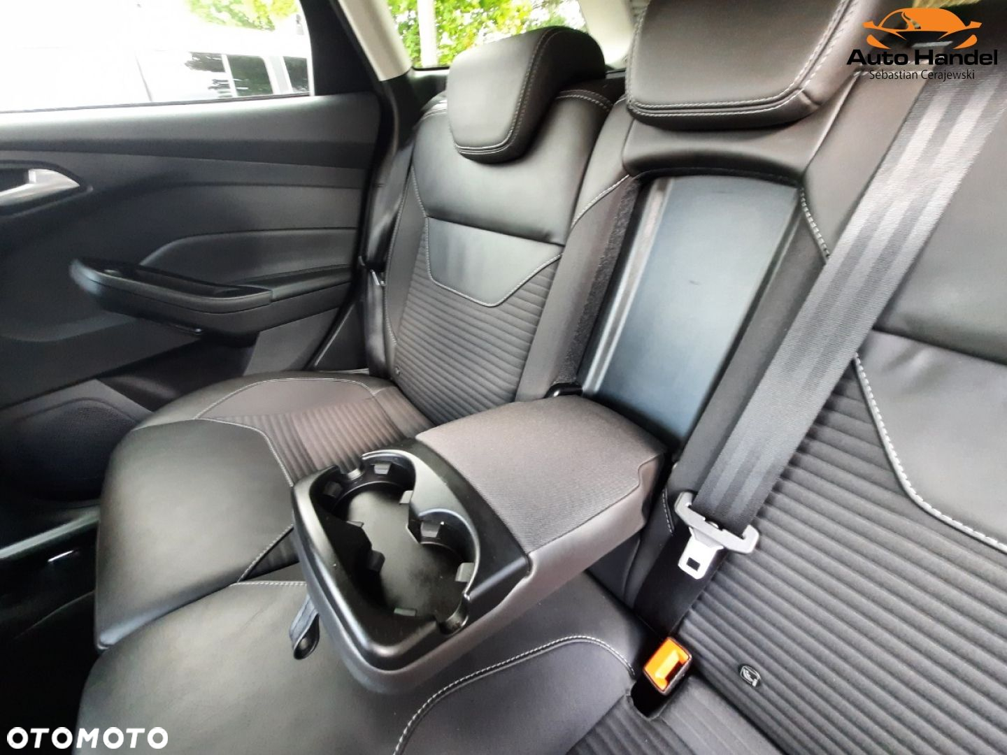 Ford Focus Turnier 1.0 EcoBoost Start-Stopp-System TITANIUM - 36