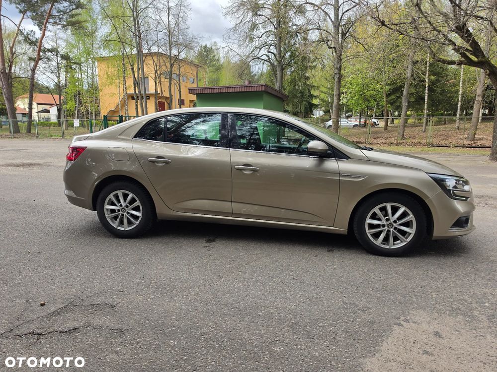 Renault Megane 1.6 SCe Business - 8