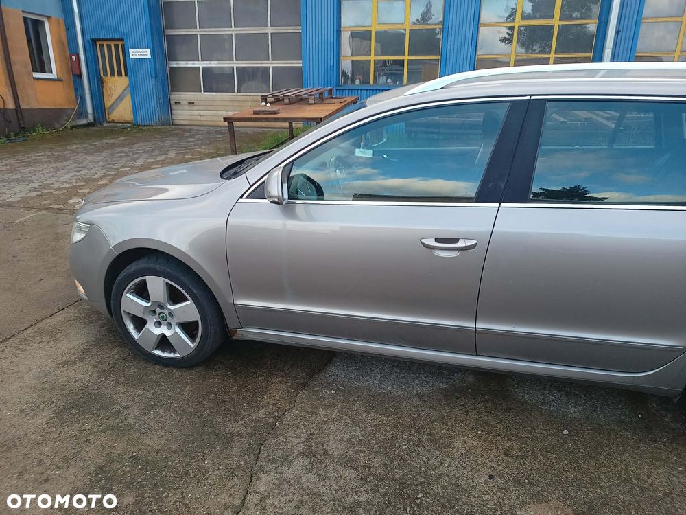 Skoda Superb 2.0 TDI Ambition - 3