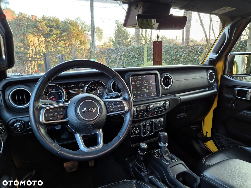 Jeep Wrangler Unlimited GME 2.0 Turbo Sahara - 25