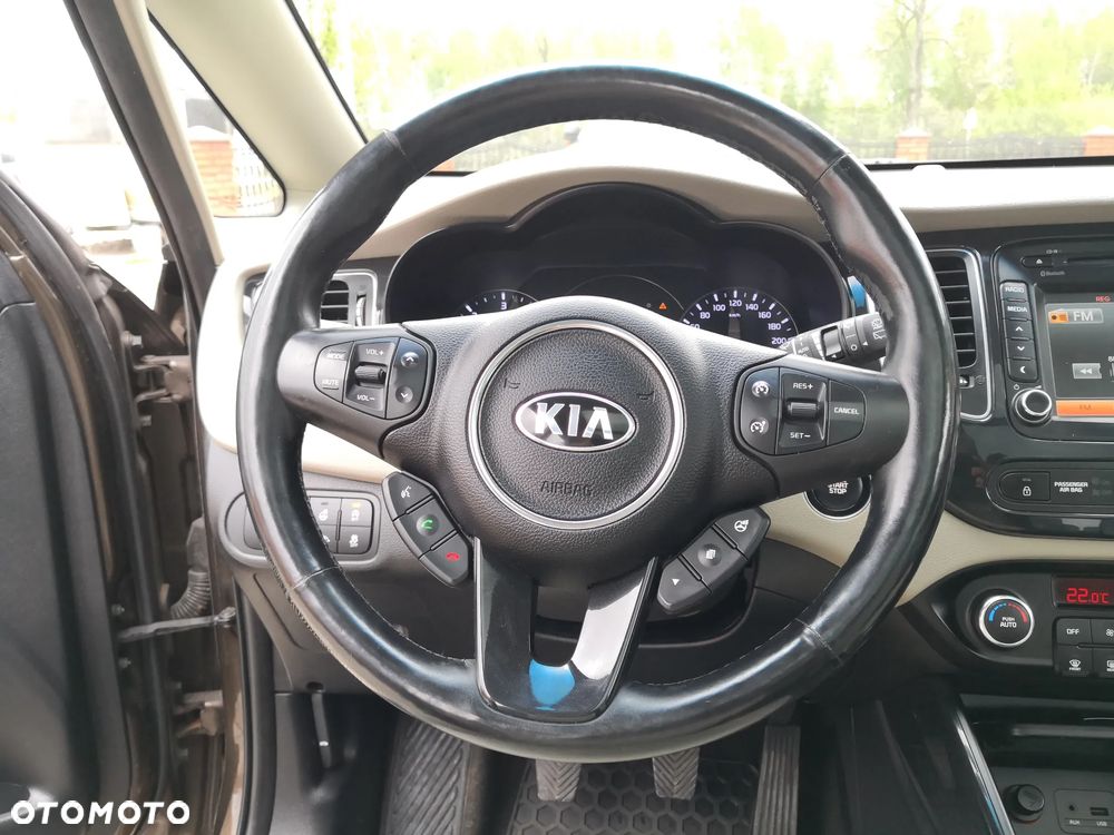 Kia Carens 1.7 CRDi 136 Dream Team Edition - 20
