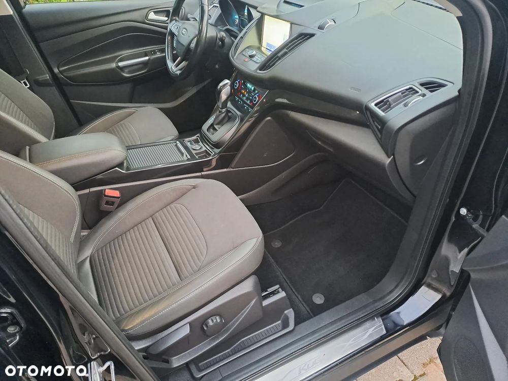 Ford Kuga 2.0 TDCi 4WD Titanium Plus - 12