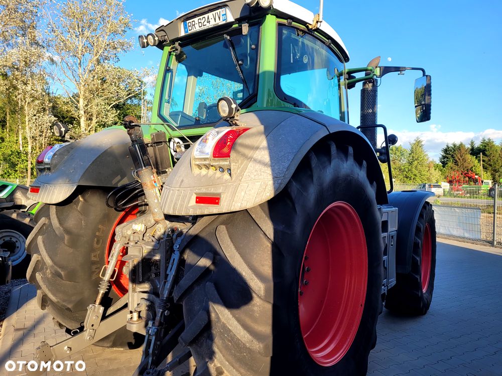 Fendt 824 VARIO Profi Plus SCR - 9