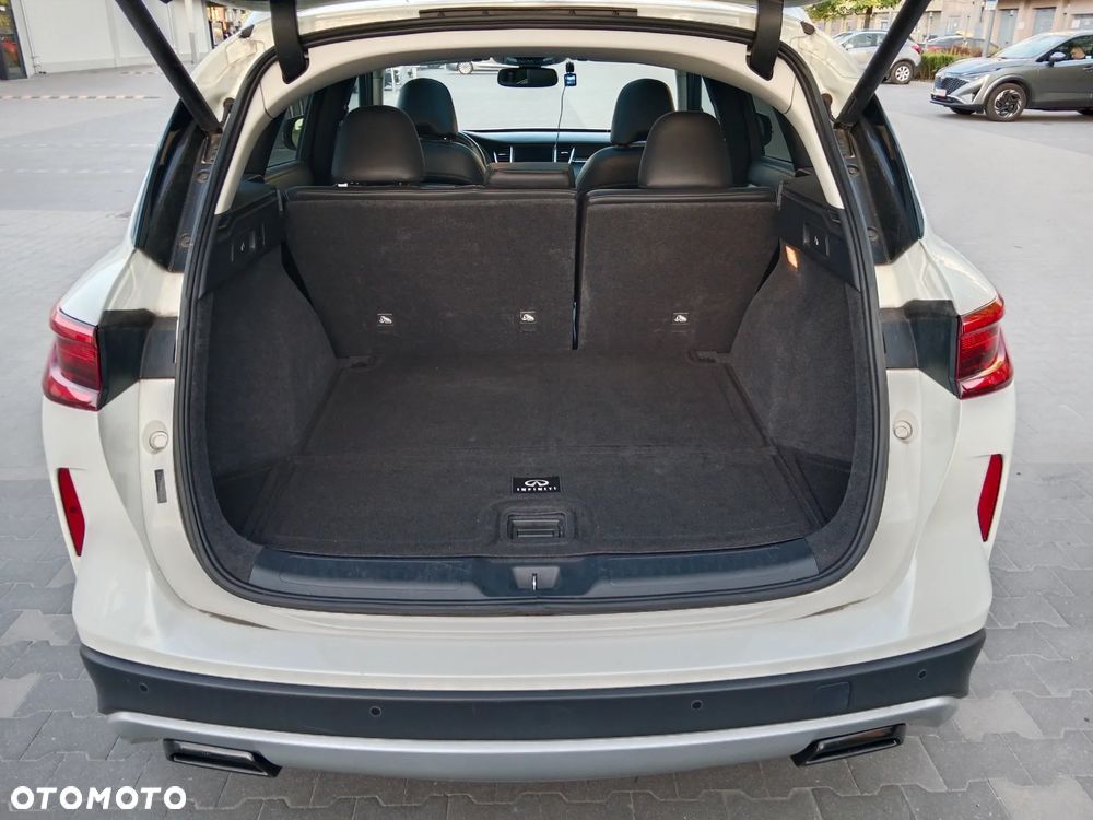 Infiniti QX50 - 28