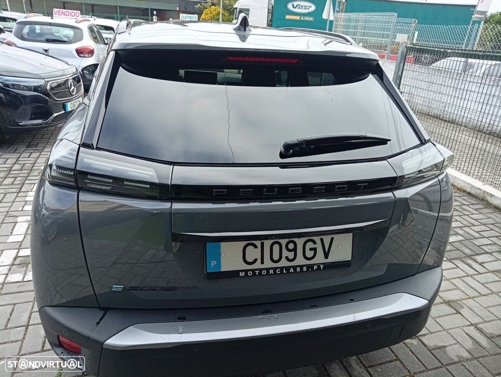 Peugeot e-2008 54 kWh GT - 7