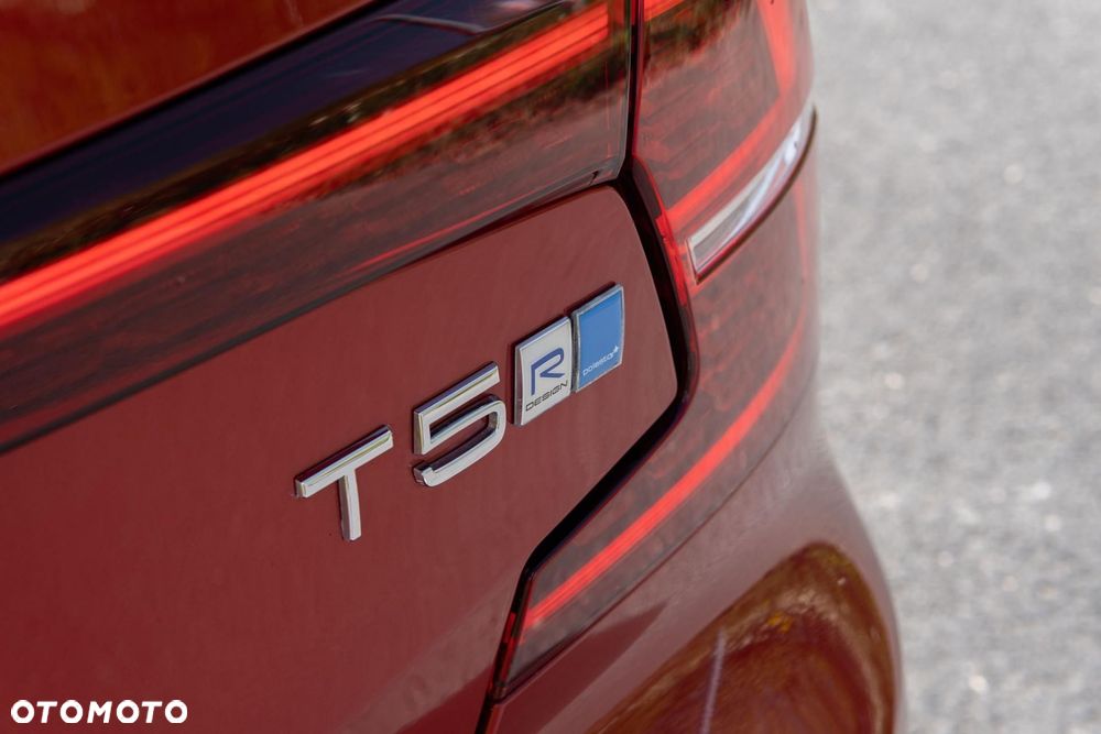 Volvo S60 T5 R-Design - 41