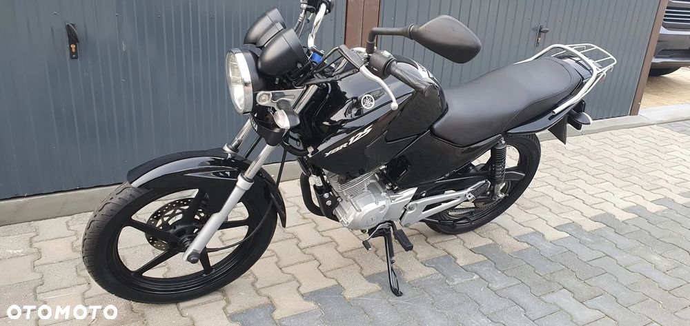 Yamaha YBR - 4