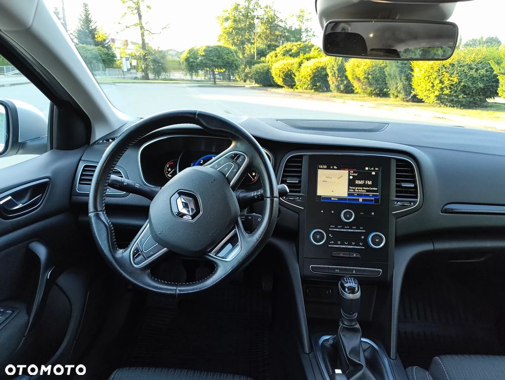 Renault Megane ENERGY dCi 110 Start & Stop Paris - 6