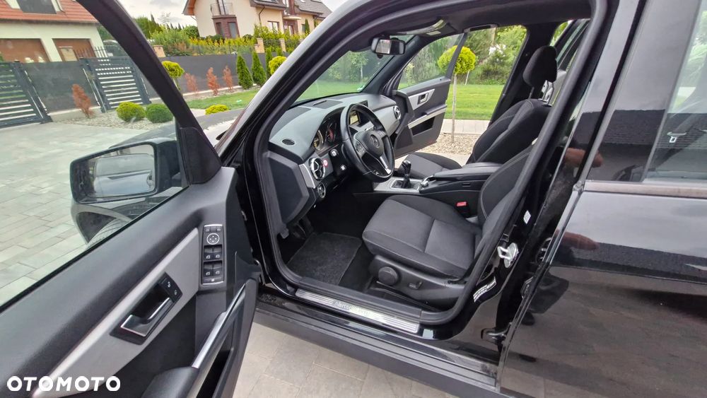 Mercedes-Benz GLK 200 CDI DPF BlueEFFICIENCY - 12