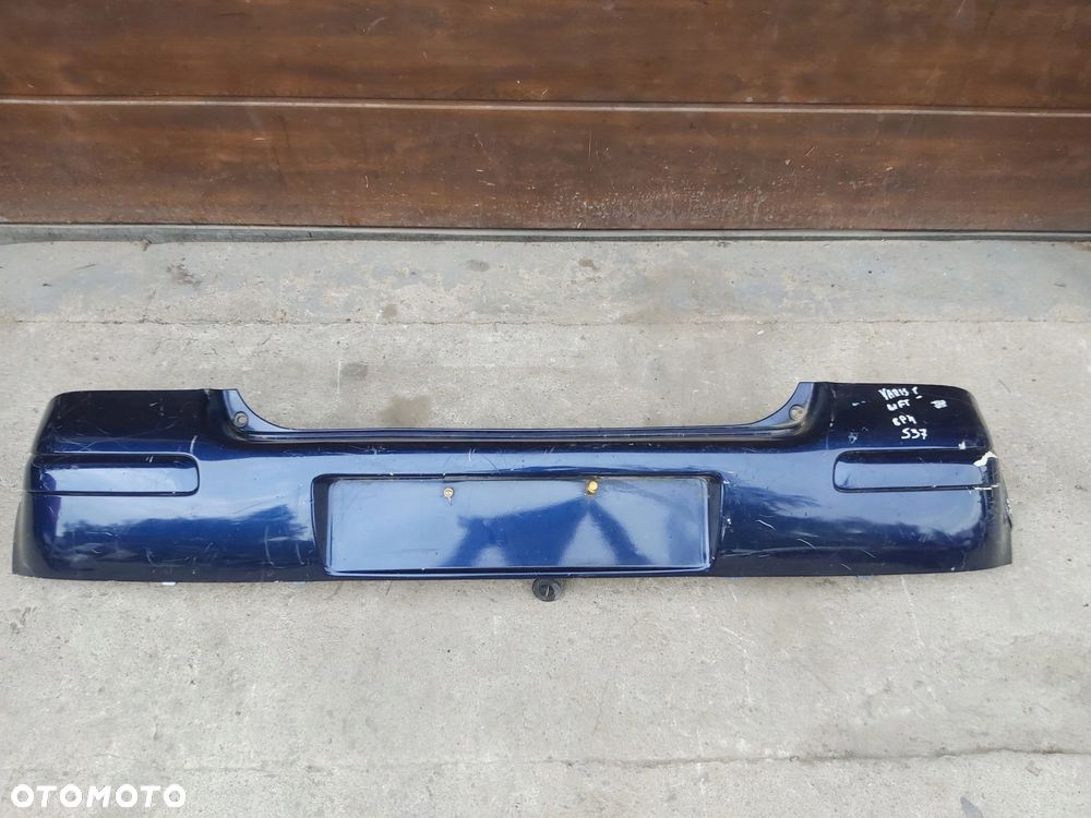 Toyota Yaris I zderzak tył tylny plastik - 1