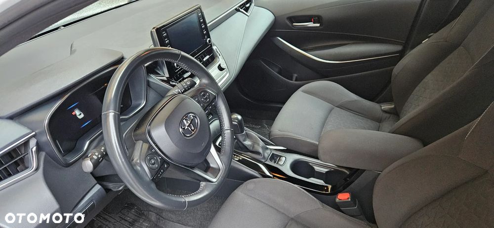 Toyota Corolla 1.8 Hybrid Comfort - 35