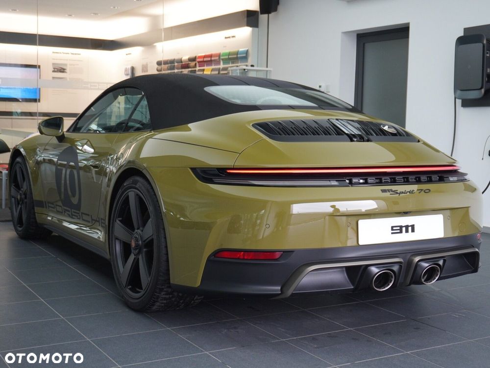 Porsche 911 Carrera T-Hybrid Spirit 70 - 19