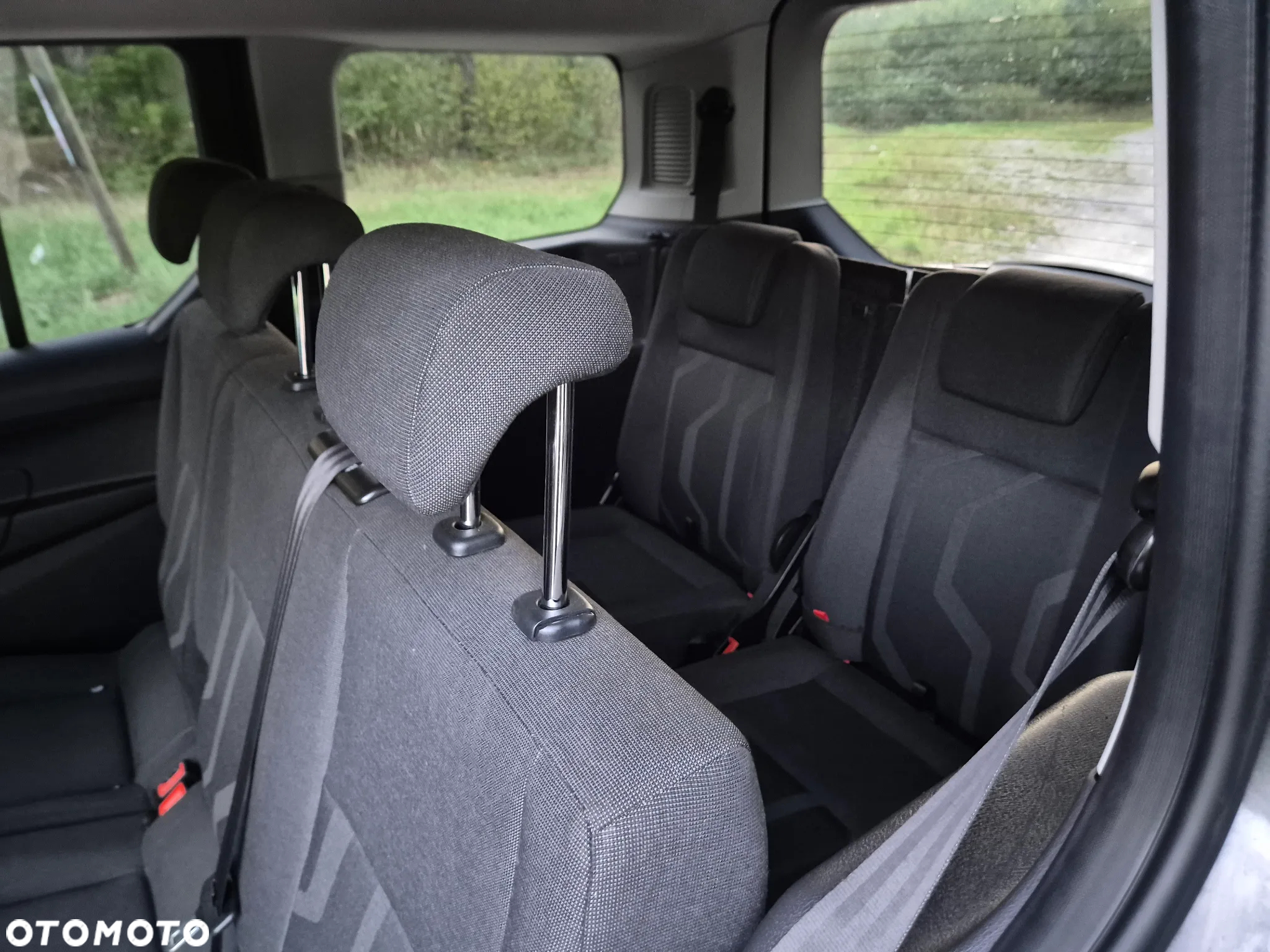 Ford Tourneo Connect 1.6 TDCi Trend - 19