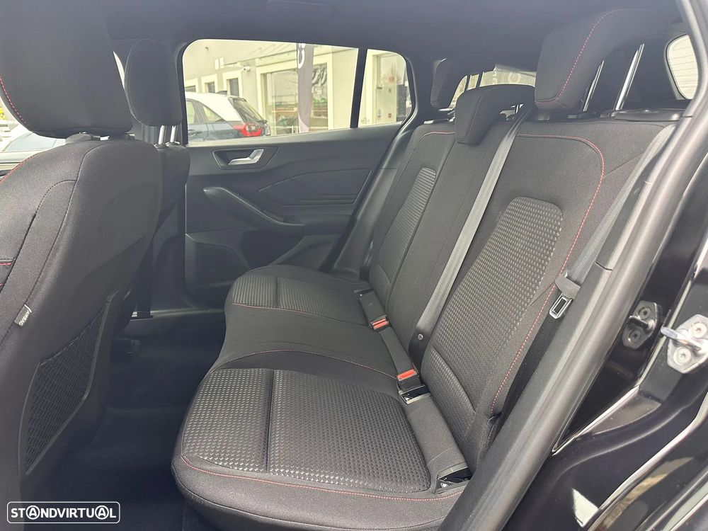 Ford Focus SW 1.5 TDCi EcoBlue ST-Line Aut. - 3