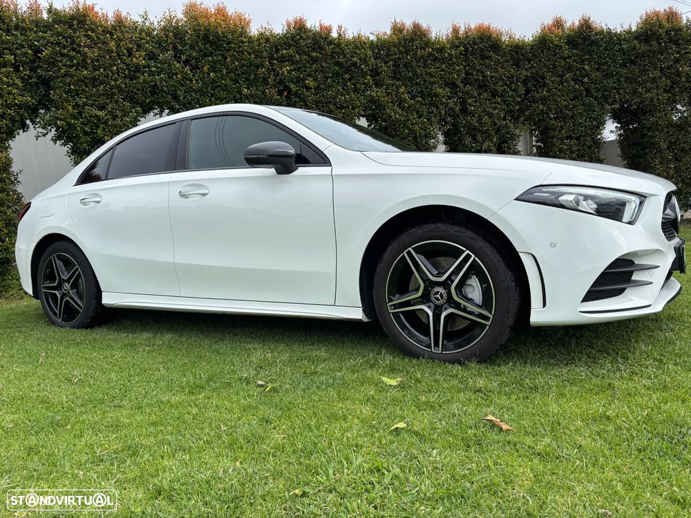Mercedes-Benz A 250 e AMG Line - 3