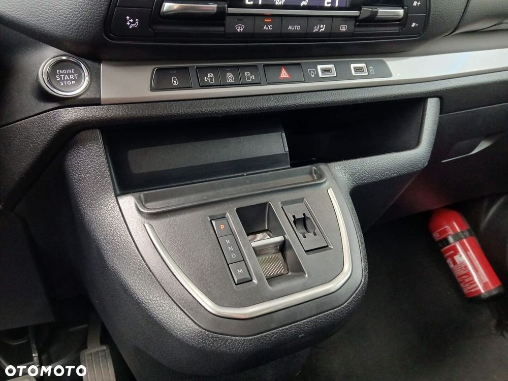 Toyota Proace Verso 2.0 D4-D Long VIP - 24