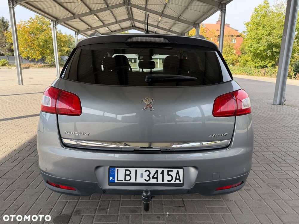 Peugeot 4008 - 5