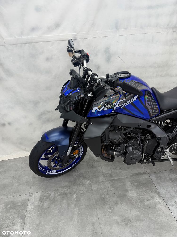 Yamaha MT - 30
