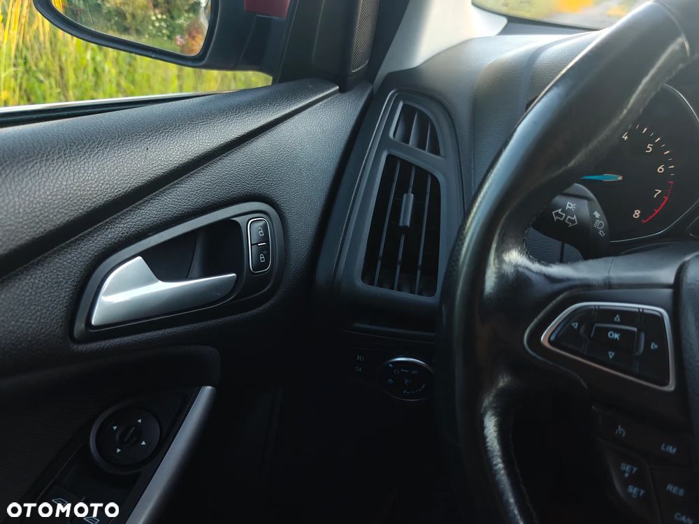 Ford Focus - 6
