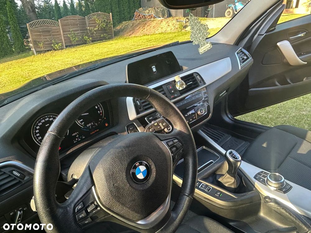 BMW Seria 1 116i - 7