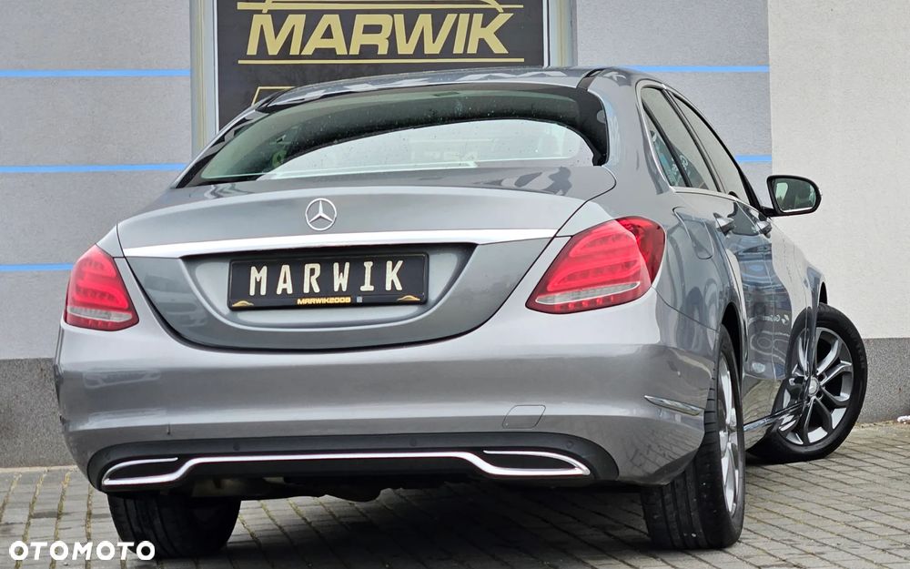 Mercedes-Benz Klasa C - 23