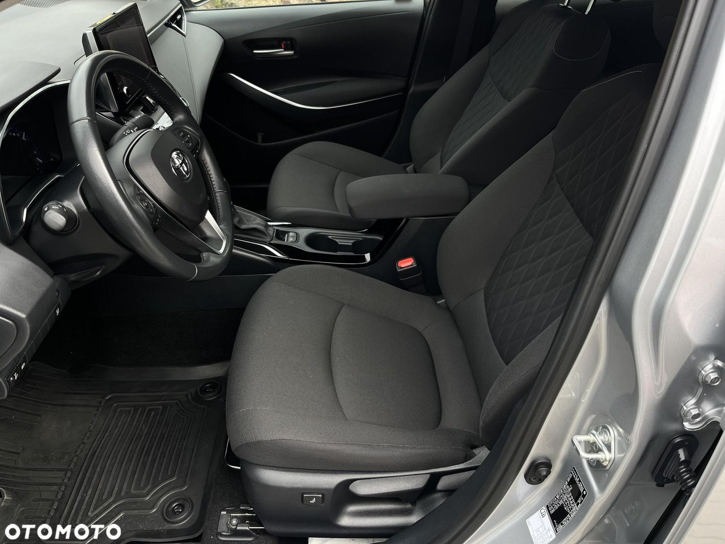 Toyota Corolla - 5