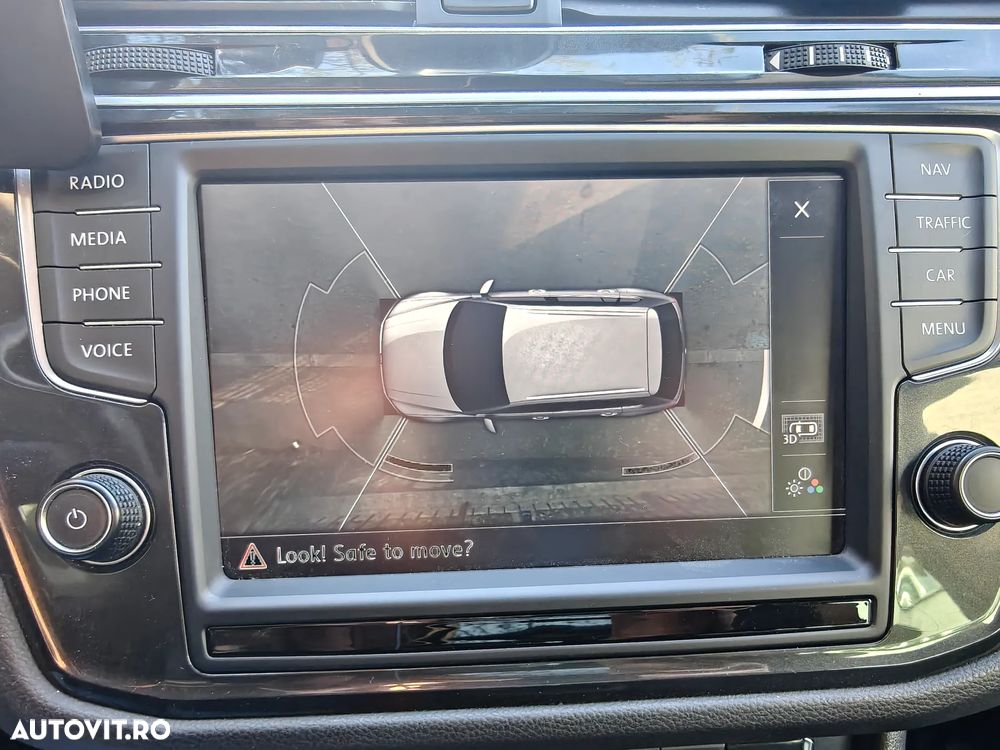 Volkswagen Tiguan - 13