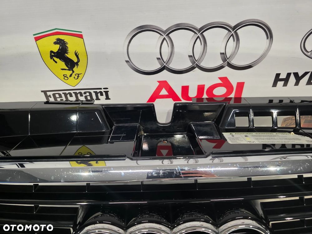 AUDI A3 8P0 LIFT 08-12 ATRAPA / GRILL PRZEDNI PRZÓD NA WYSOKI POŁYSK , NR 8P0853651M , NR AUKCJI GL860 - 4