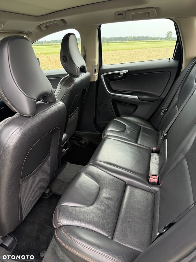 Volvo XC 60 - 10