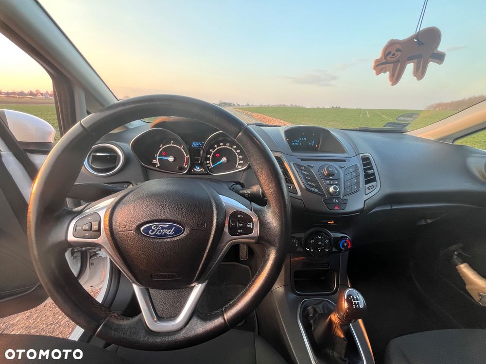 Ford Fiesta - 11