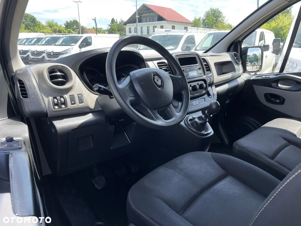 Renault Trafic - 8