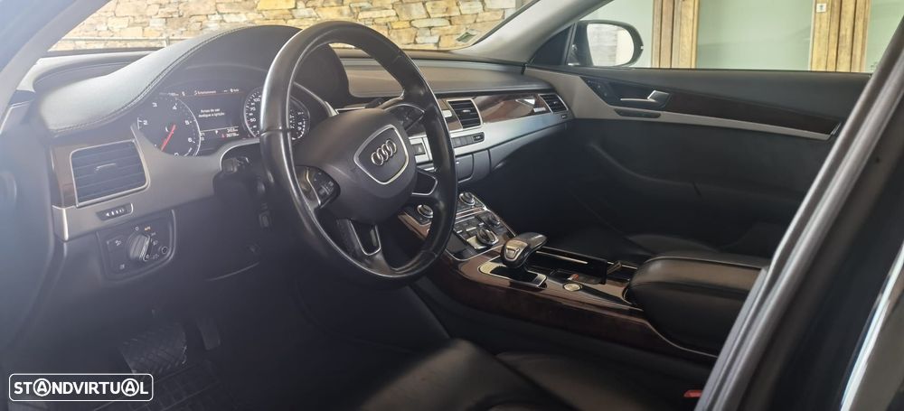 Audi A8 3.0 TDI DPF quattro tiptronic - 2